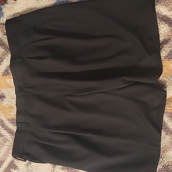 Roundtree & Yorke Black Flat Front Men Shorts - Picture 1 of 2